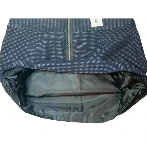 WOMEN’S GAP MINI SKIRT•PURPLISH BLUE AND BLACK•SIZE 6•NWT• - Picture 3 of 8